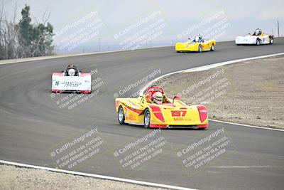 media/Jan-26-2025-CalClub SCCA (Sun) [[cfcea7df88]]/Group 6/Race/